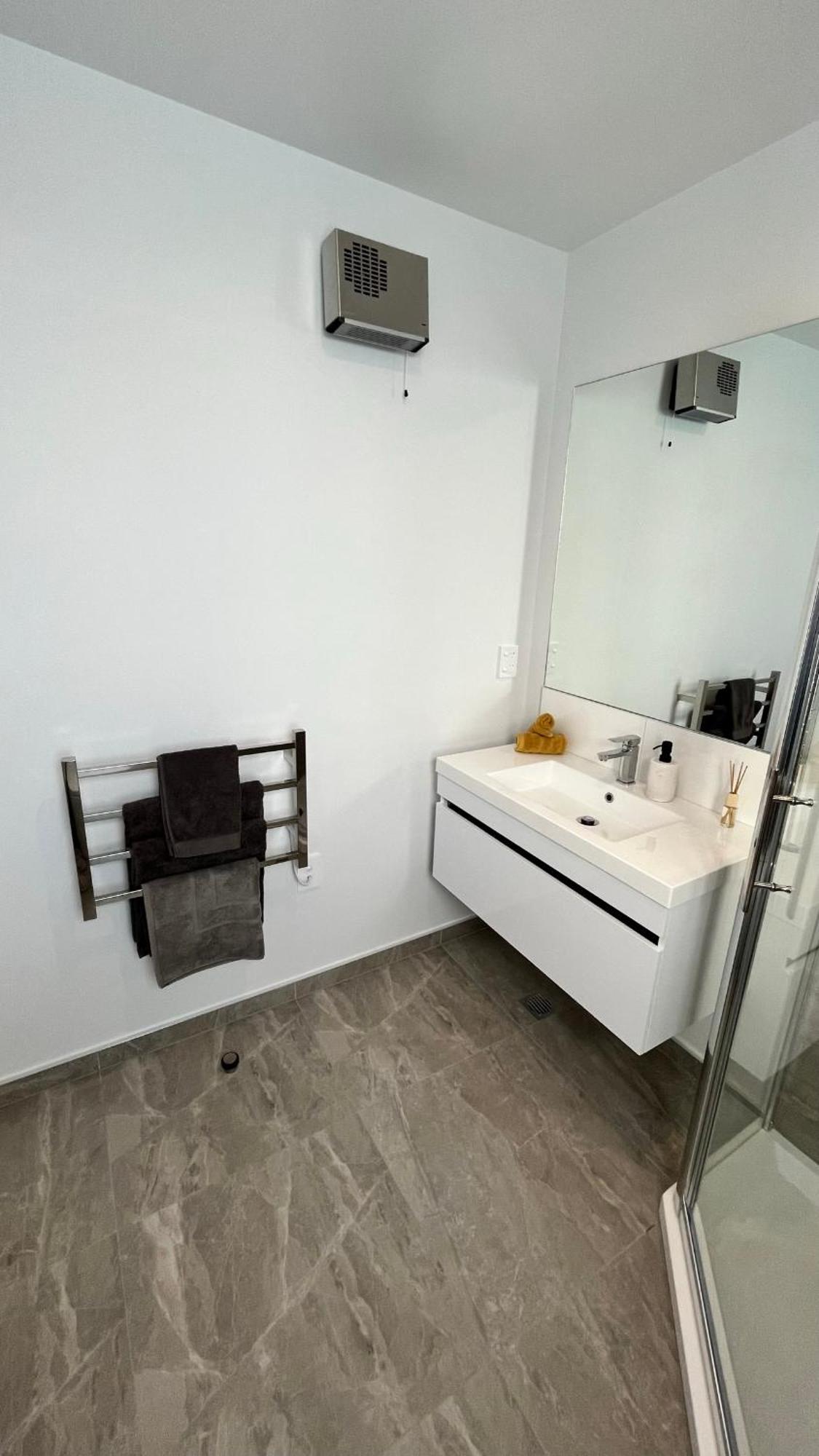 Luxury 2 Bedroom By St James Park Christchurch Luaran gambar